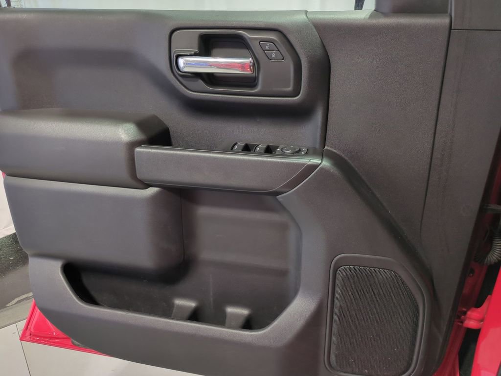 Thumbnail: 2021 Chevrolet Silverado 1500 - 35