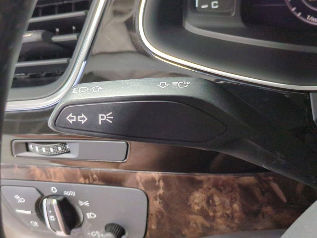 Thumbnail: 2019 Audi Q7 - 30