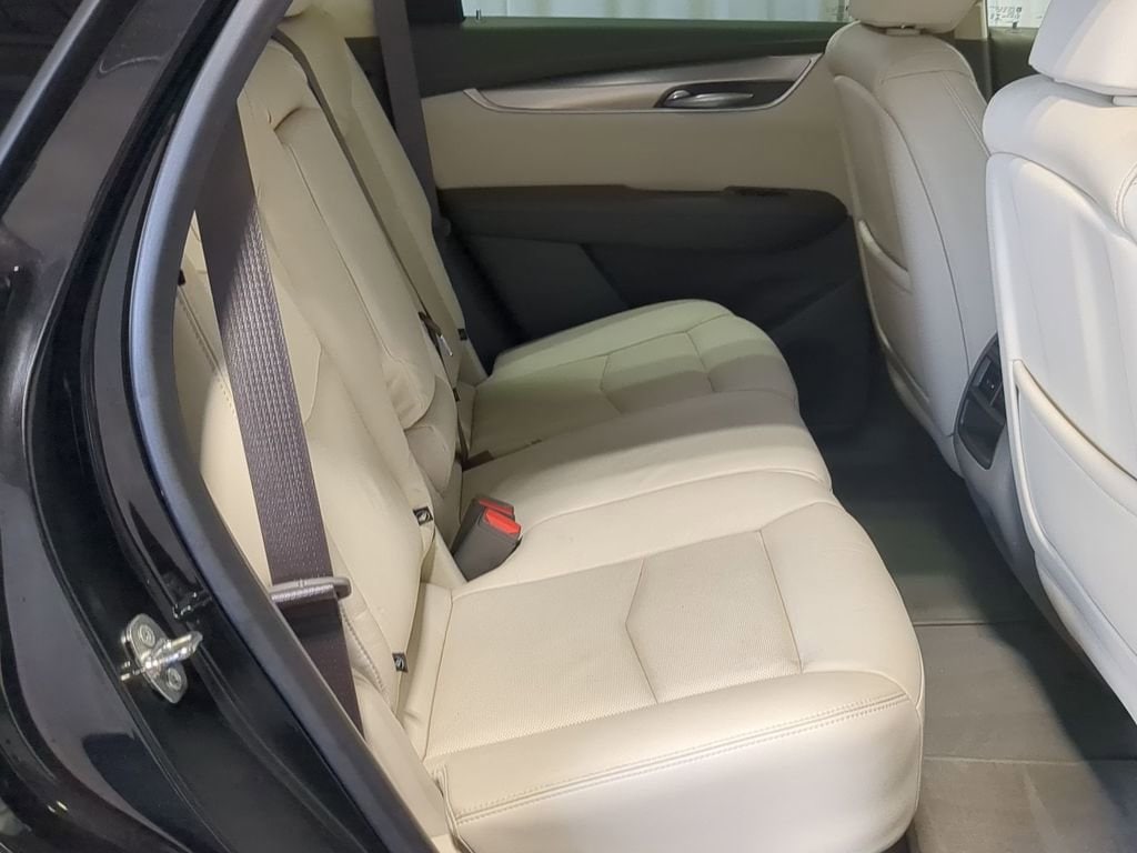 Thumbnail: 2018 Cadillac XT5 - 34