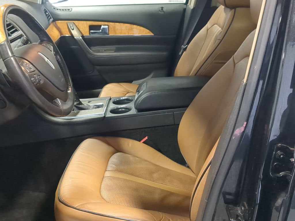 Thumbnail: 2015 Lincoln MKX - 18