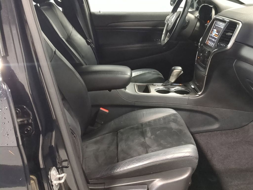 Thumbnail: 2018 Jeep Grand Cherokee - 27