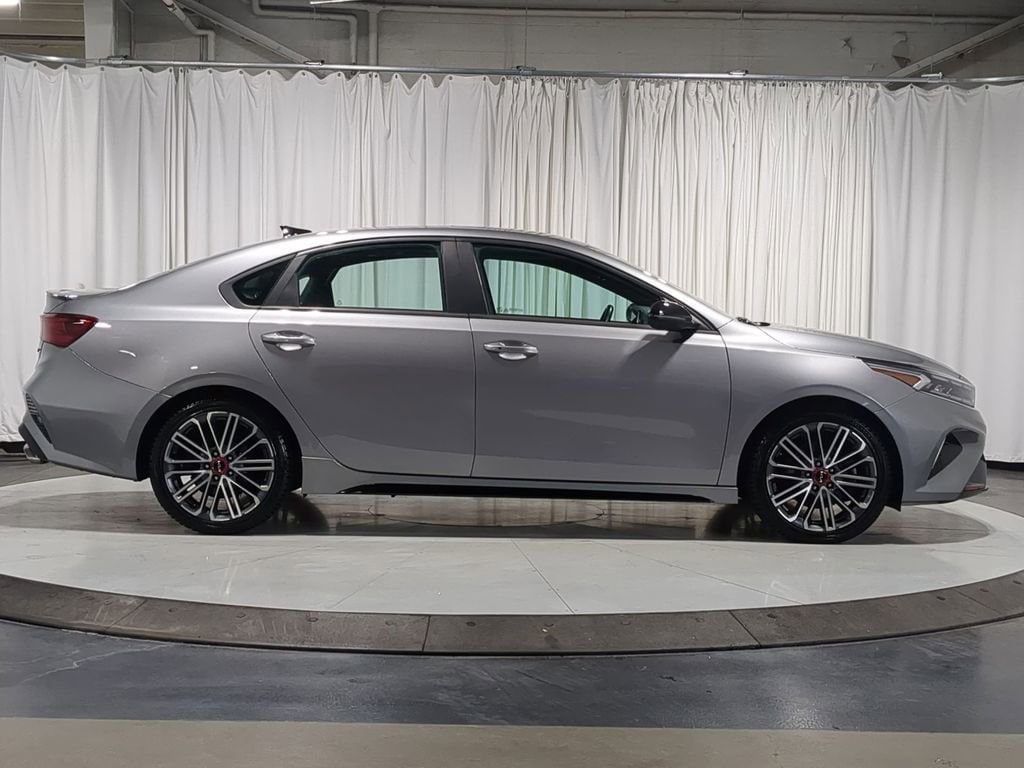 Thumbnail: 2023 Kia Forte - 18