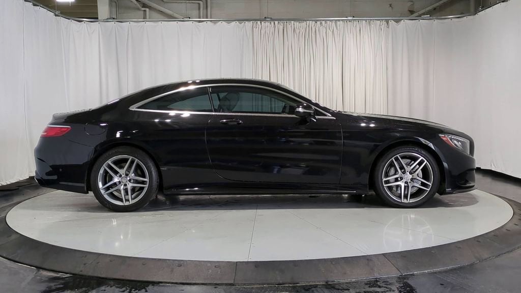 Thumbnail: 2016 Mercedes-Benz S-Class - 10