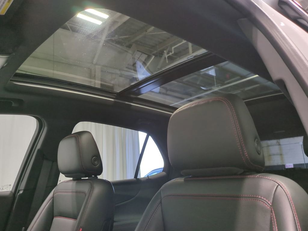 Thumbnail: 2023 Chevrolet Equinox - 23