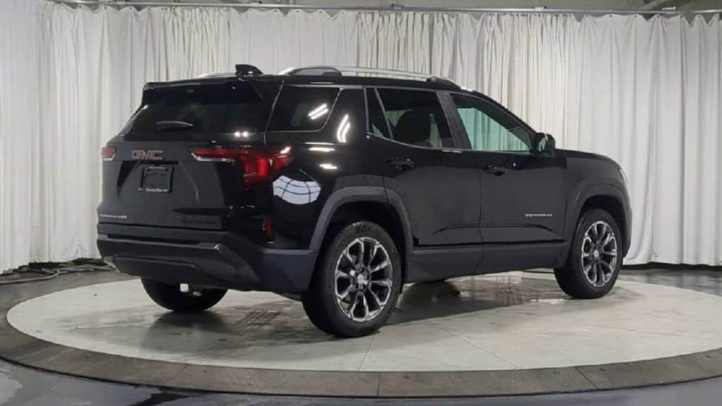 Thumbnail: 2025 GMC Terrain - 10