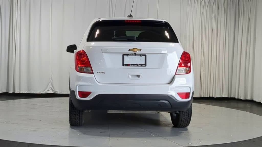 Thumbnail: 2019 Chevrolet Trax - 9