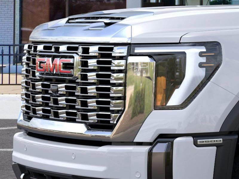Thumbnail: 2026 GMC Sierra 3500 - 13
