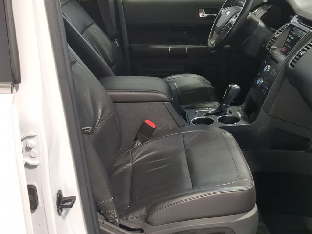 Thumbnail: 2016 Ford Flex - 26