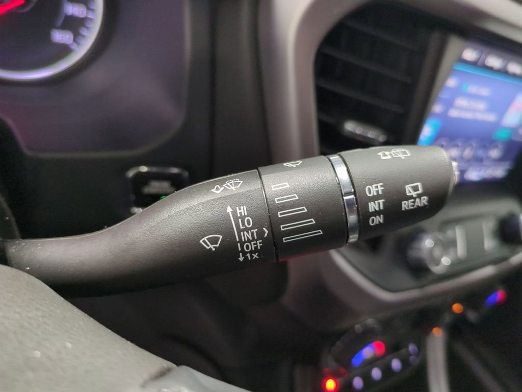 Thumbnail: 2023 GMC Acadia - 31