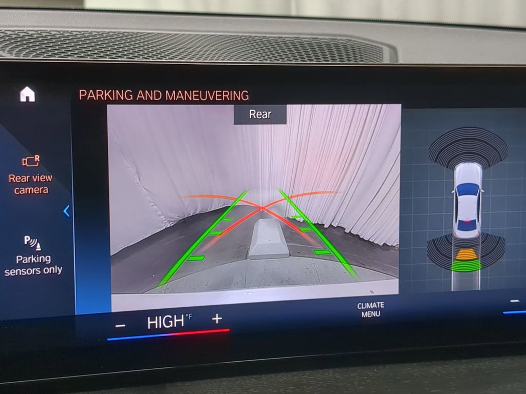Thumbnail: 2024 BMW 3 Series - 46
