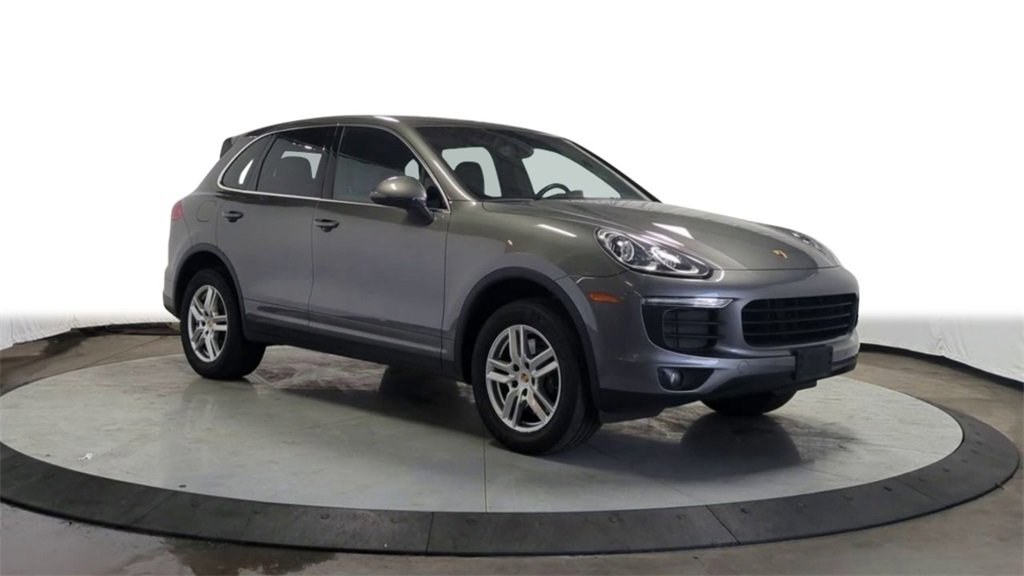 Used 2016 Porsche Cayenne Base with VIN WP1AA2A25GLA01407 for sale in Troy, MI