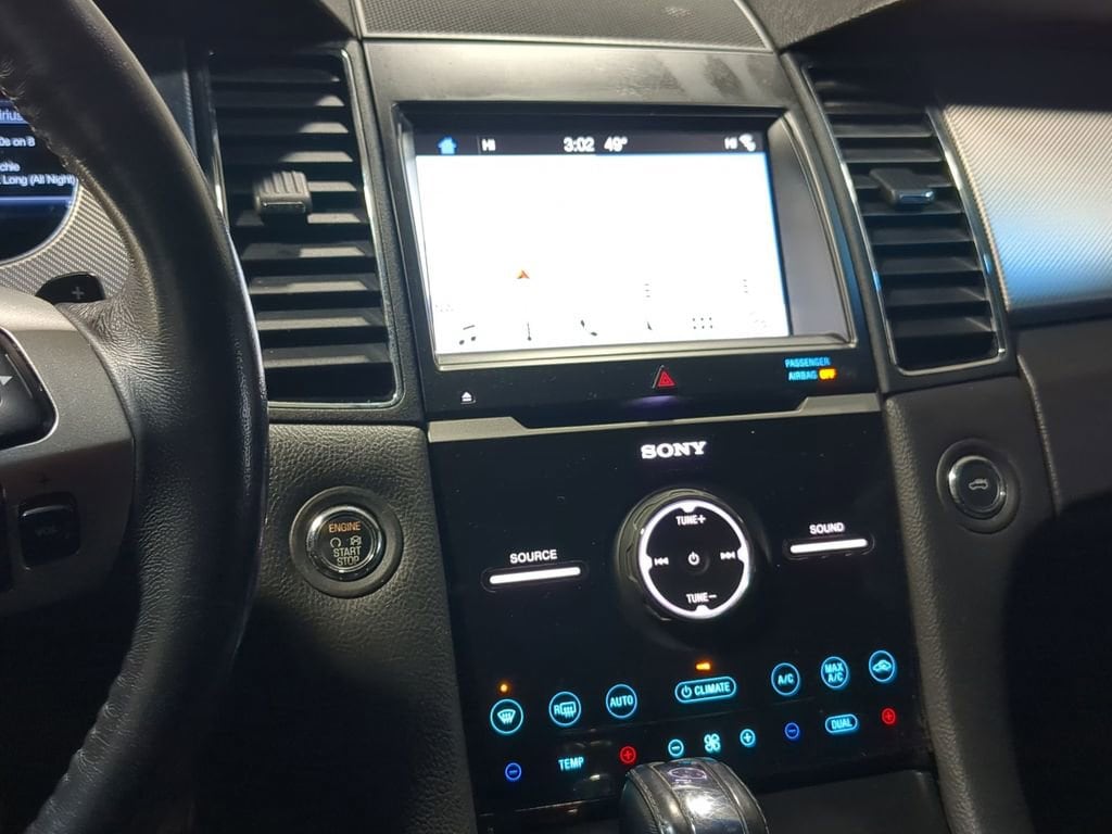 Thumbnail: 2018 Ford Taurus - 34