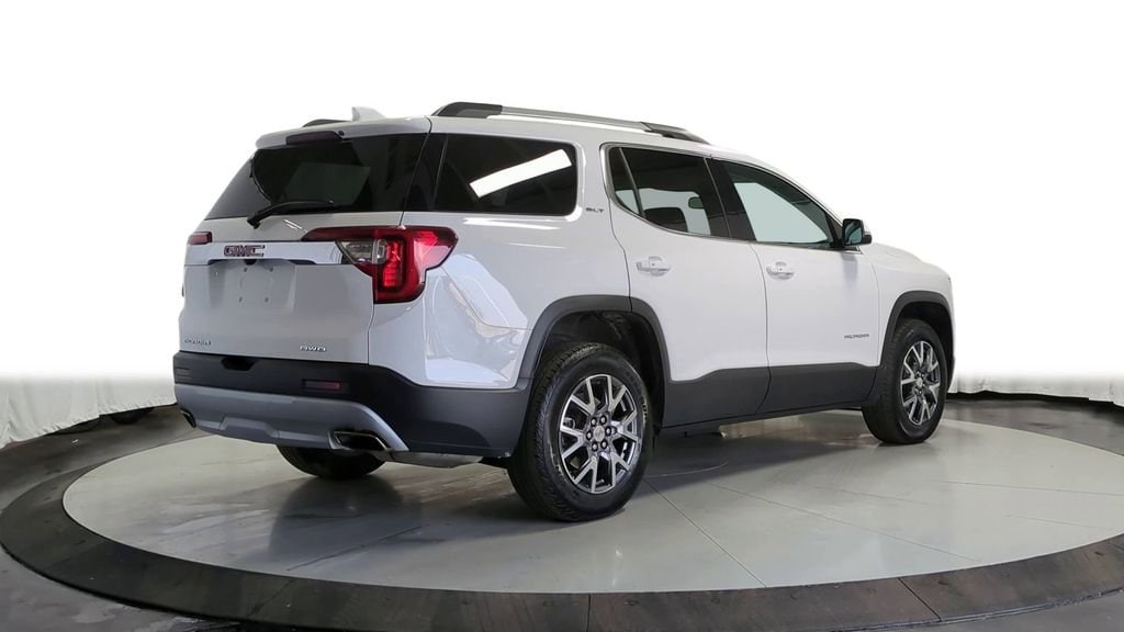 2022 GMC Acadia SLT 8