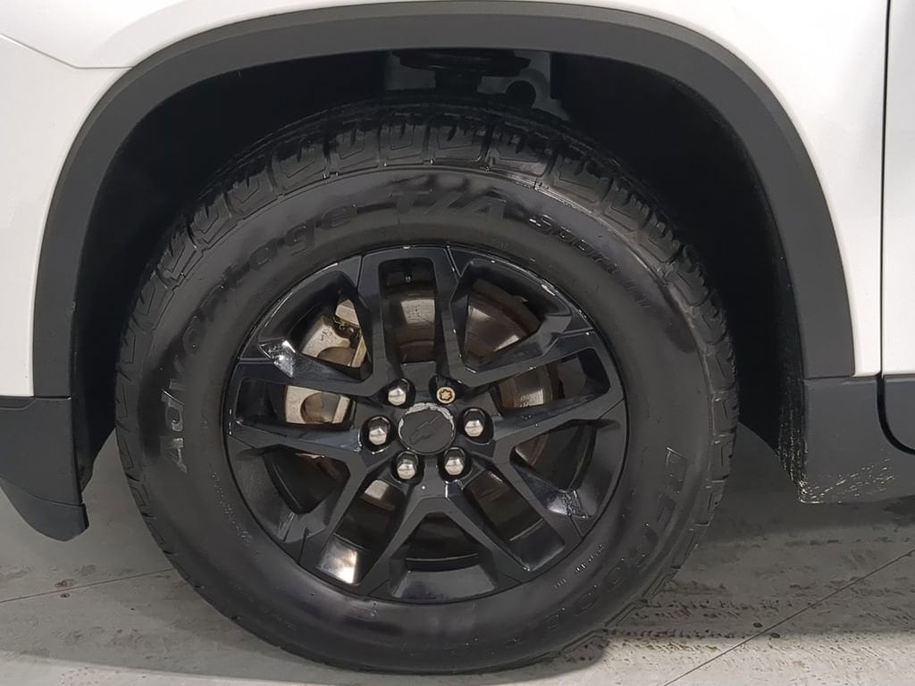 Thumbnail: 2020 Chevrolet Traverse - 23