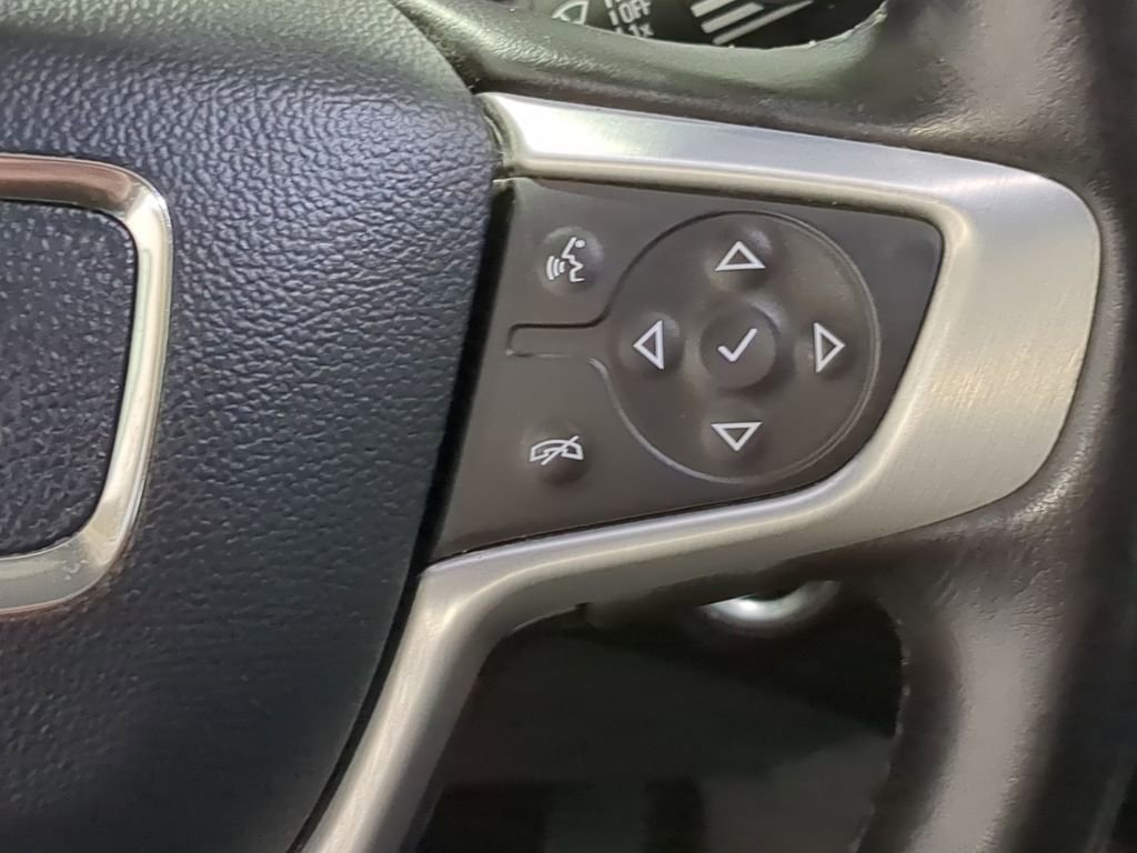 Thumbnail: 2020 GMC Terrain - 30