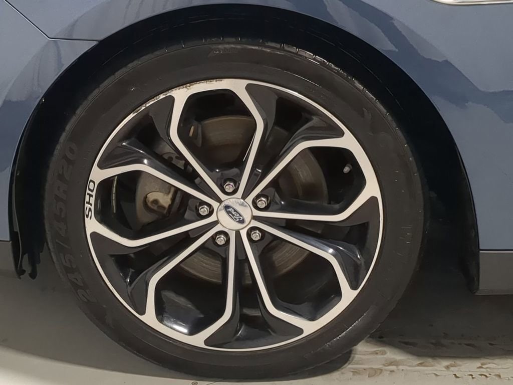 Thumbnail: 2018 Ford Taurus - 21