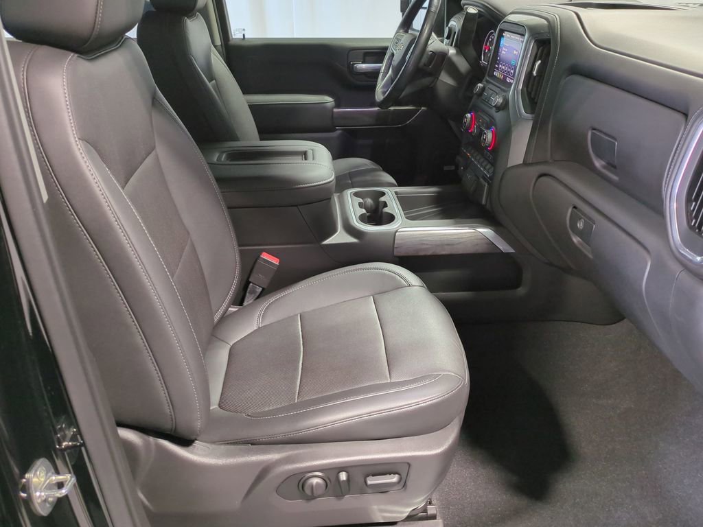 Thumbnail: 2021 Chevrolet Silverado 3500 - 27