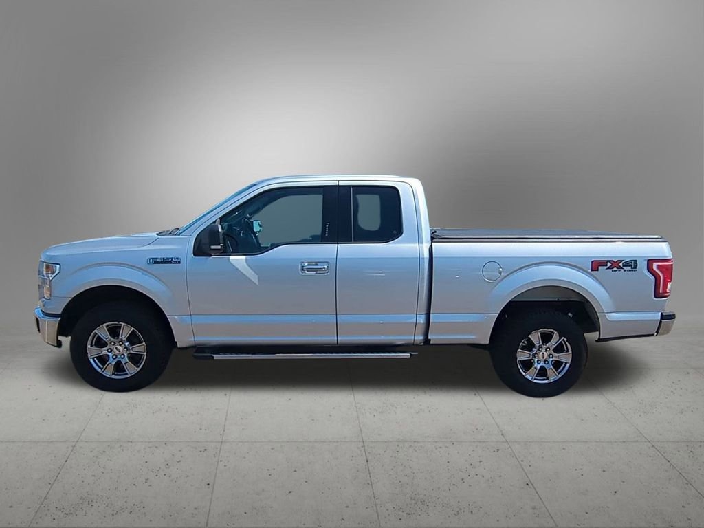 2015 Ford F-150 XLT photo 3