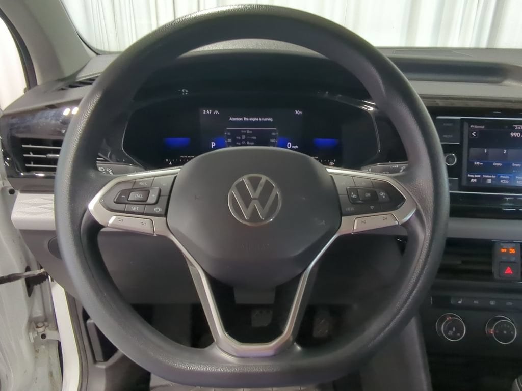 Thumbnail: 2022 Volkswagen Taos - 21