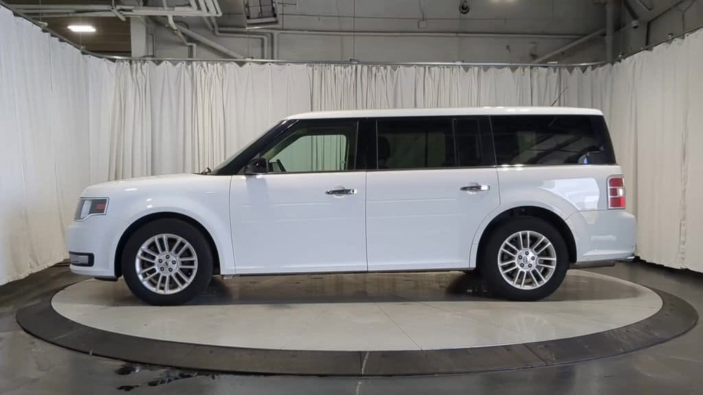 Thumbnail: 2016 Ford Flex - 5