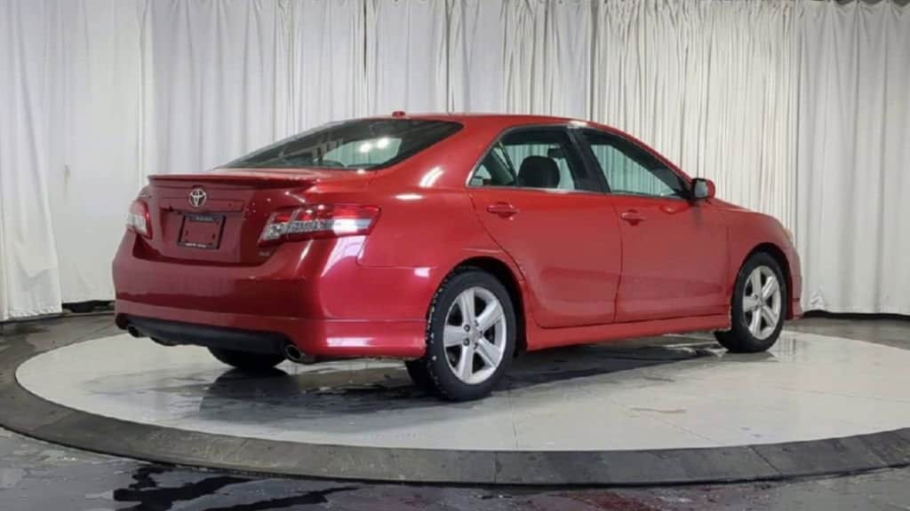 Thumbnail: 2011 Toyota Camry - 9