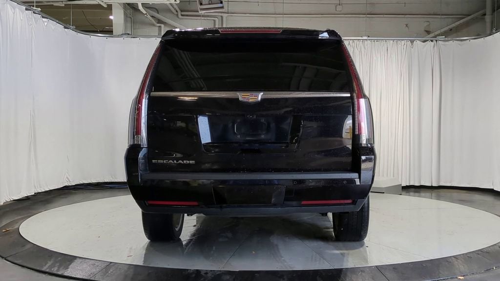 Thumbnail: 2018 Cadillac Escalade - 9