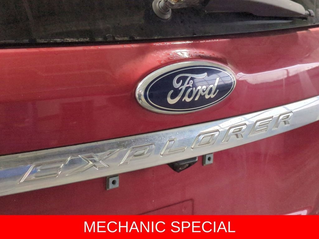 Thumbnail: 2013 Ford Explorer - 12