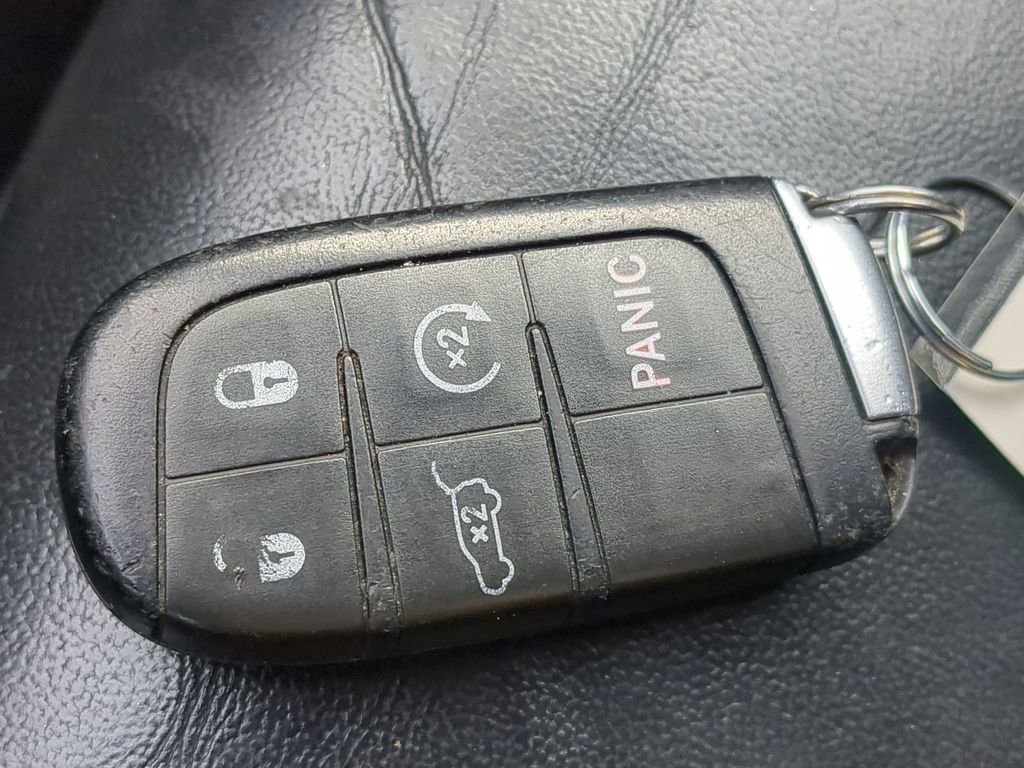 Thumbnail: 2021 Jeep Grand Cherokee - 42