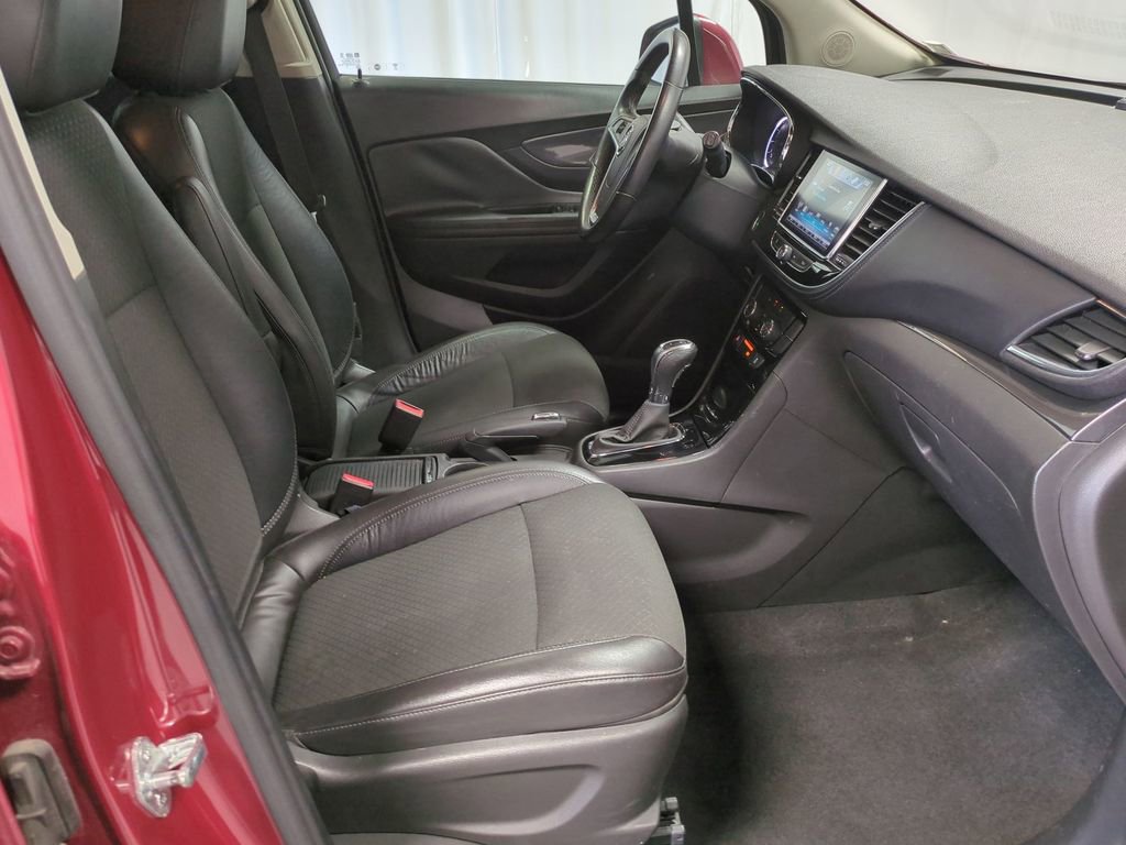 Thumbnail: 2017 Buick Encore - 23