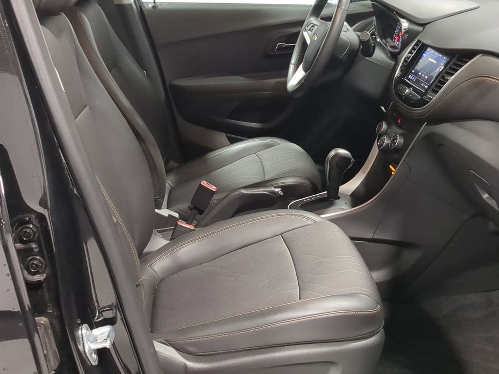 Thumbnail: 2020 Chevrolet Trax - 27