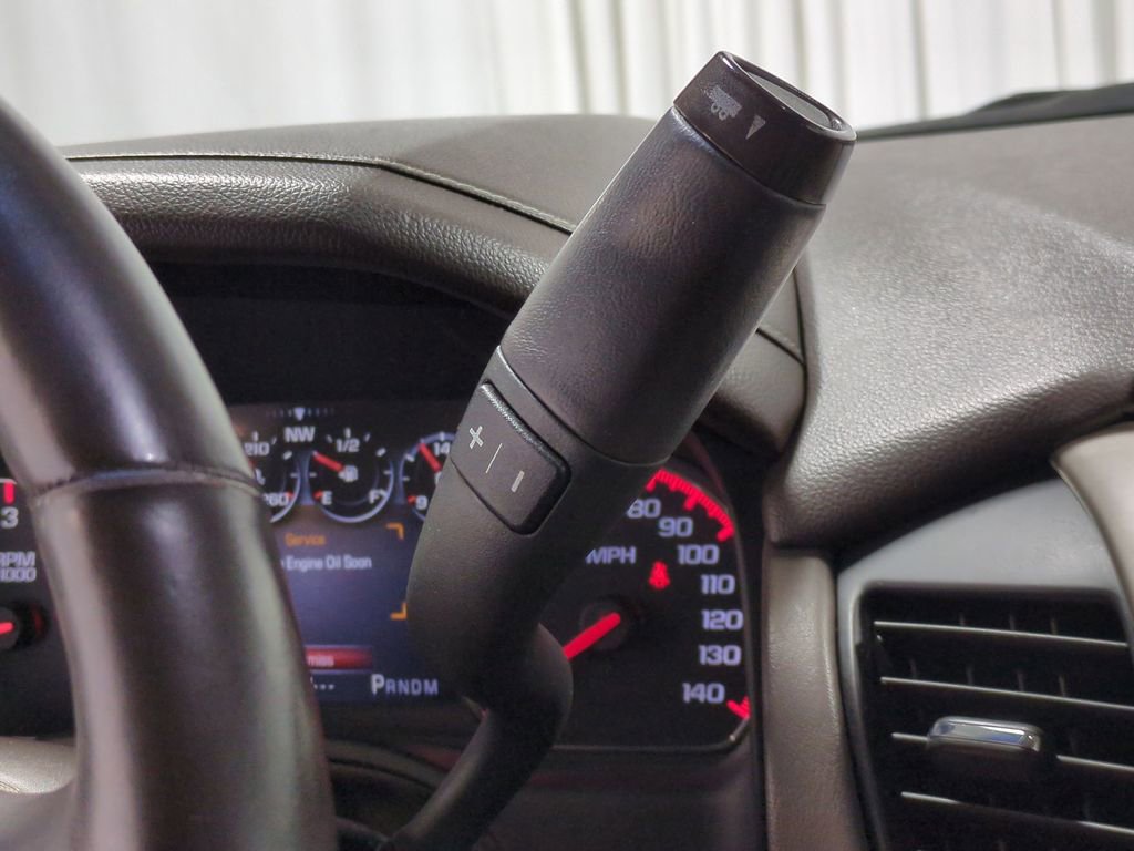 2016 GMC Yukon XL Denali 35
