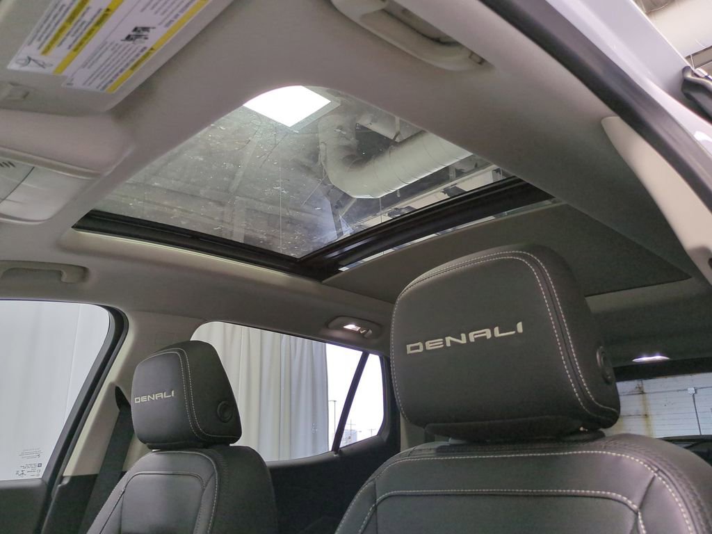 Thumbnail: 2023 GMC Terrain - 17