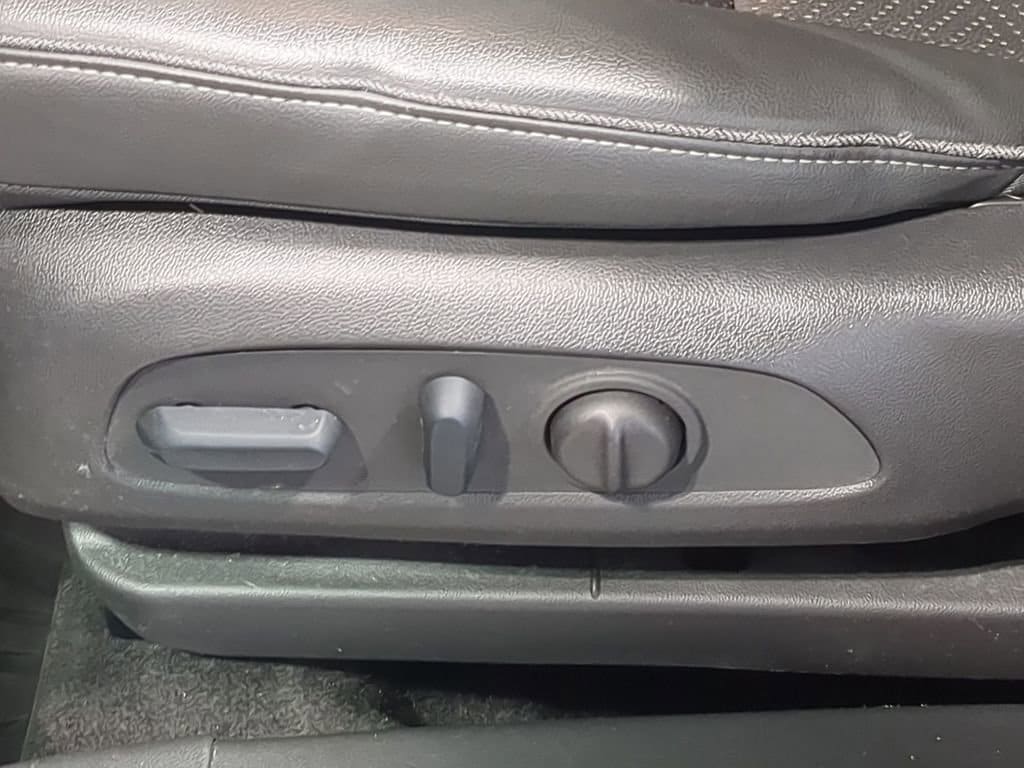 Thumbnail: 2023 Buick Encore GX - 21