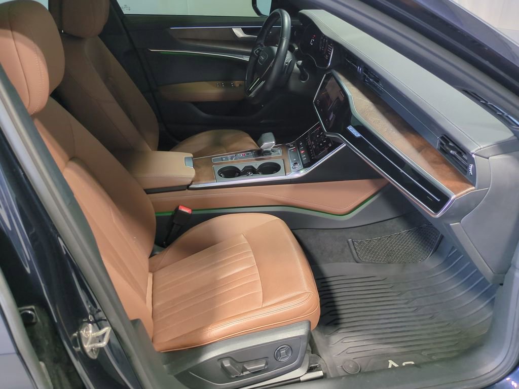 Thumbnail: 2021 Audi A6 - 28