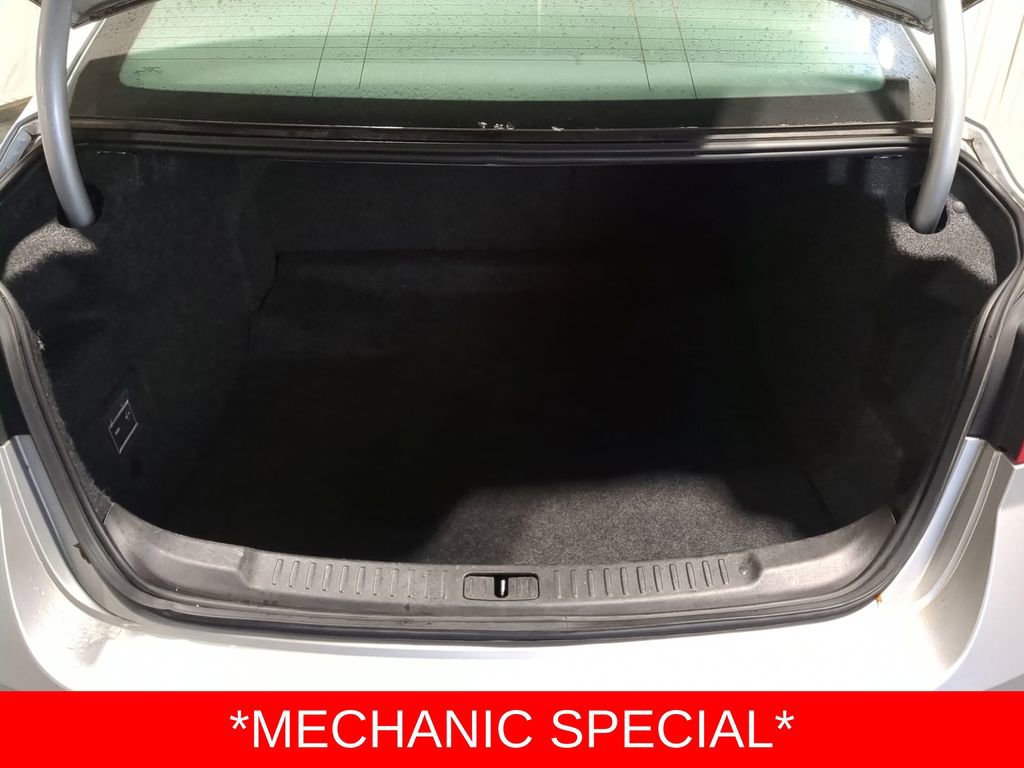 Thumbnail: 2014 Chevrolet Malibu - 38