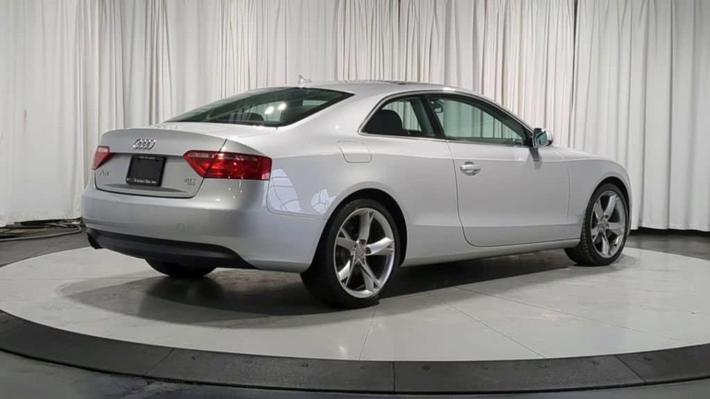 Thumbnail: 2012 Audi A5 - 9