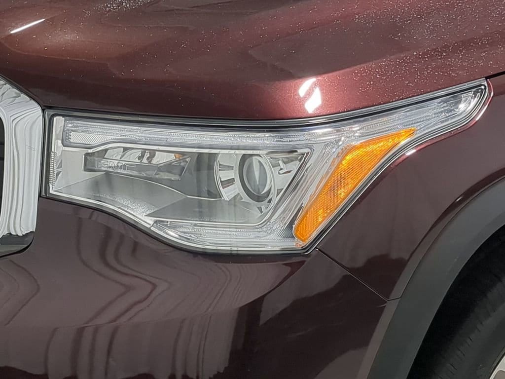 Thumbnail: 2017 GMC Acadia - 14