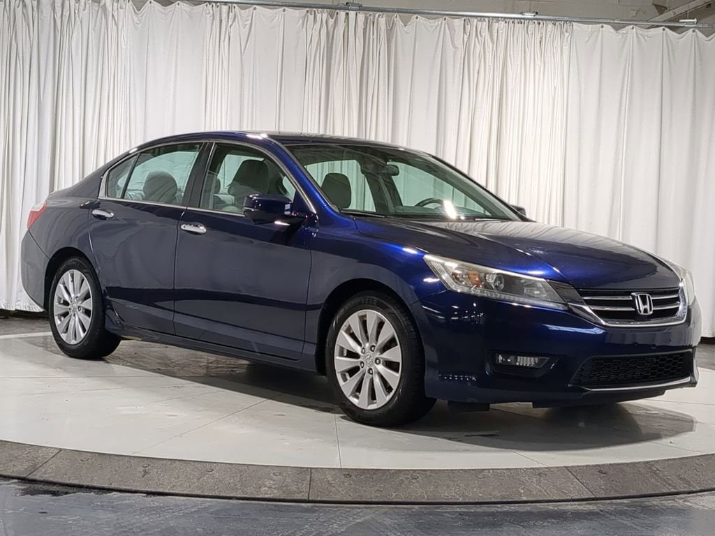 Thumbnail: 2015 Honda Accord - 17