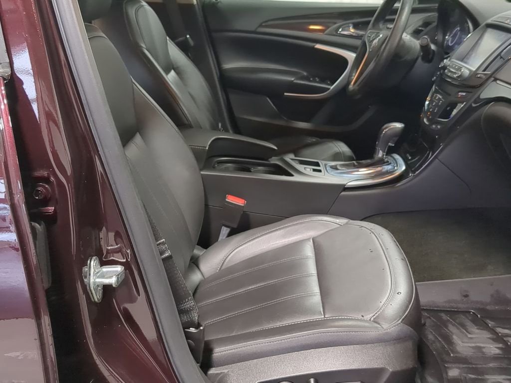 Thumbnail: 2017 Buick Regal - 36