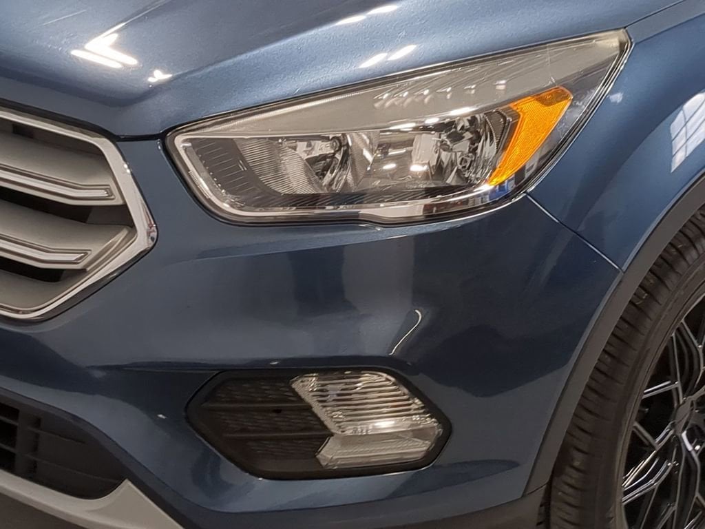 Thumbnail: 2018 Ford Escape - 14