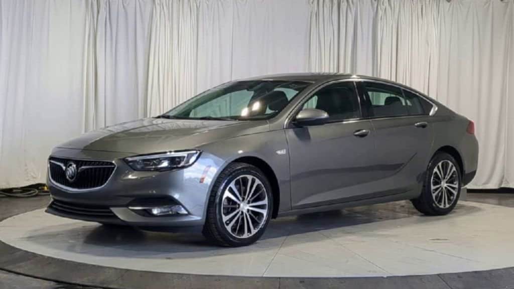 Thumbnail: 2018 Buick Regal - 5