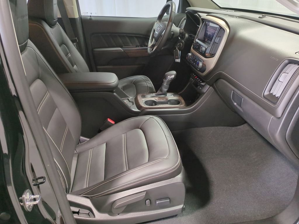 Thumbnail: 2022 GMC Canyon - 18