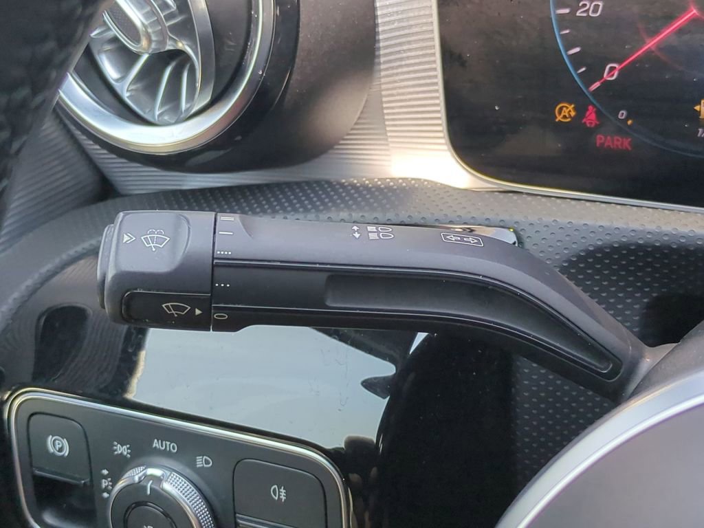 Thumbnail: 2020 Mercedes-Benz A-Class - 24
