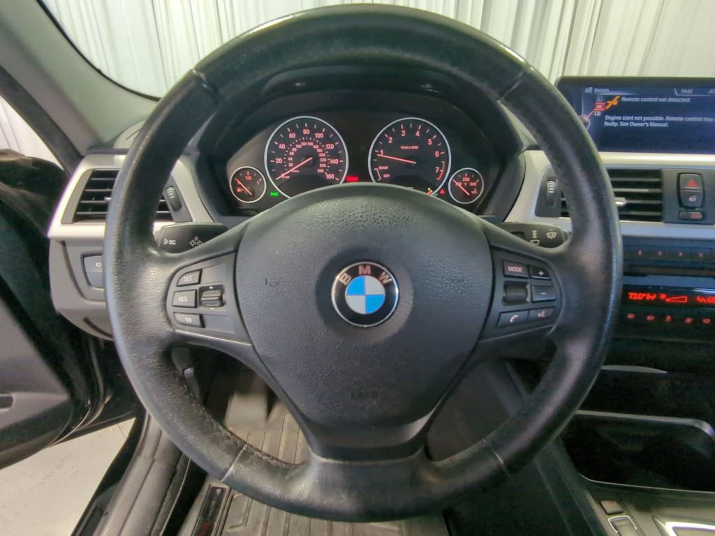 Thumbnail: 2014 BMW 3 Series - 27