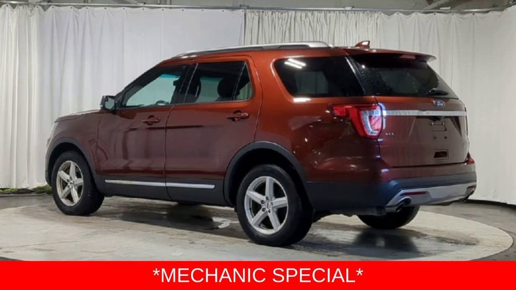 Thumbnail: 2016 Ford Explorer - 6