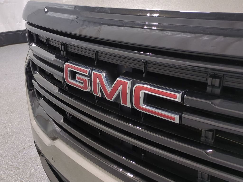Thumbnail: 2022 GMC Acadia - 15
