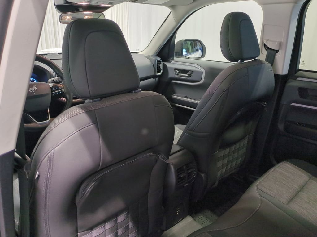 Thumbnail: 2023 Ford Bronco Sport - 22