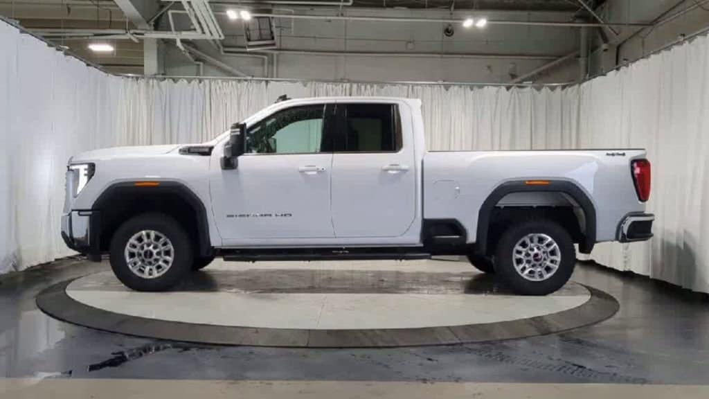 Thumbnail: 2024 GMC Sierra 2500 - 6
