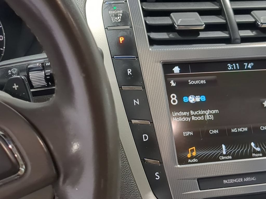 Thumbnail: 2017 Lincoln MKZ - 34