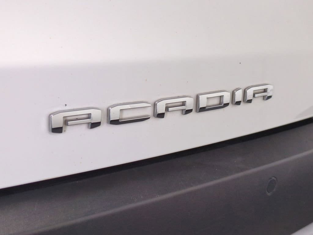 2022 GMC Acadia SLT 12